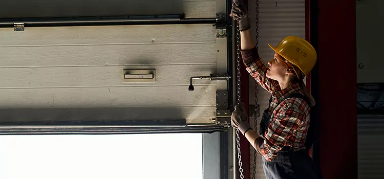 Addressing Common Garage Door Stoppage Issues in New London, CT