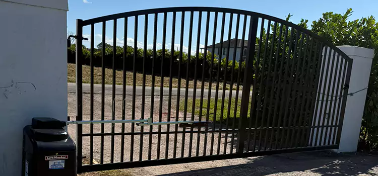 Driveway Fence Repair New London