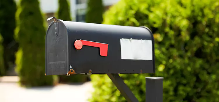 Secure Mailboxes for Packages New London